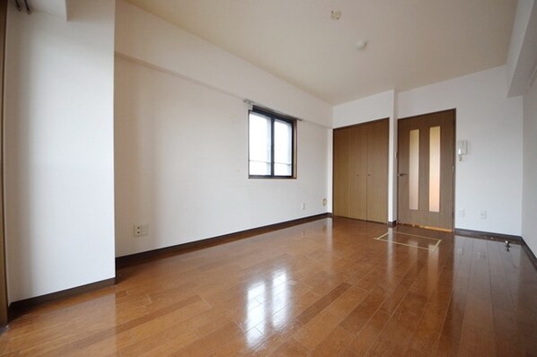 マノアコートの物件内観写真